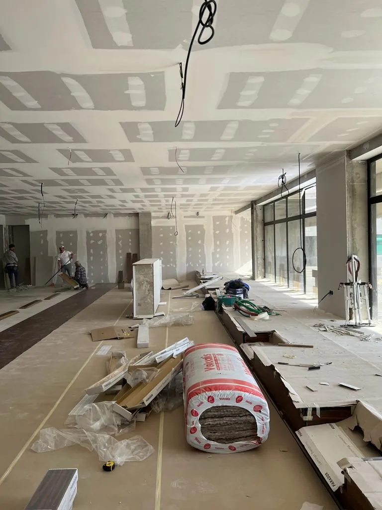 Oggi Club: Em obra